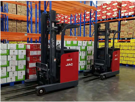 De Beweging van de de Vorkheftruckmast van JAC 2 Ton Electric Standup Reach Truck door:sturen Cdd15q