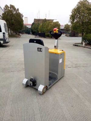 2 het Type QD20/QD30 van ton -3 Ton Electric Baggage Towing Tractor Tribune