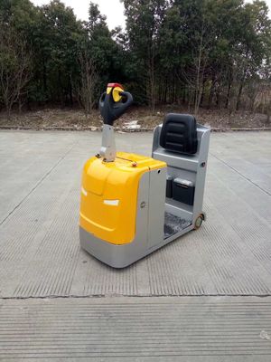 2 het Type QD20/QD30 van ton -3 Ton Electric Baggage Towing Tractor Tribune